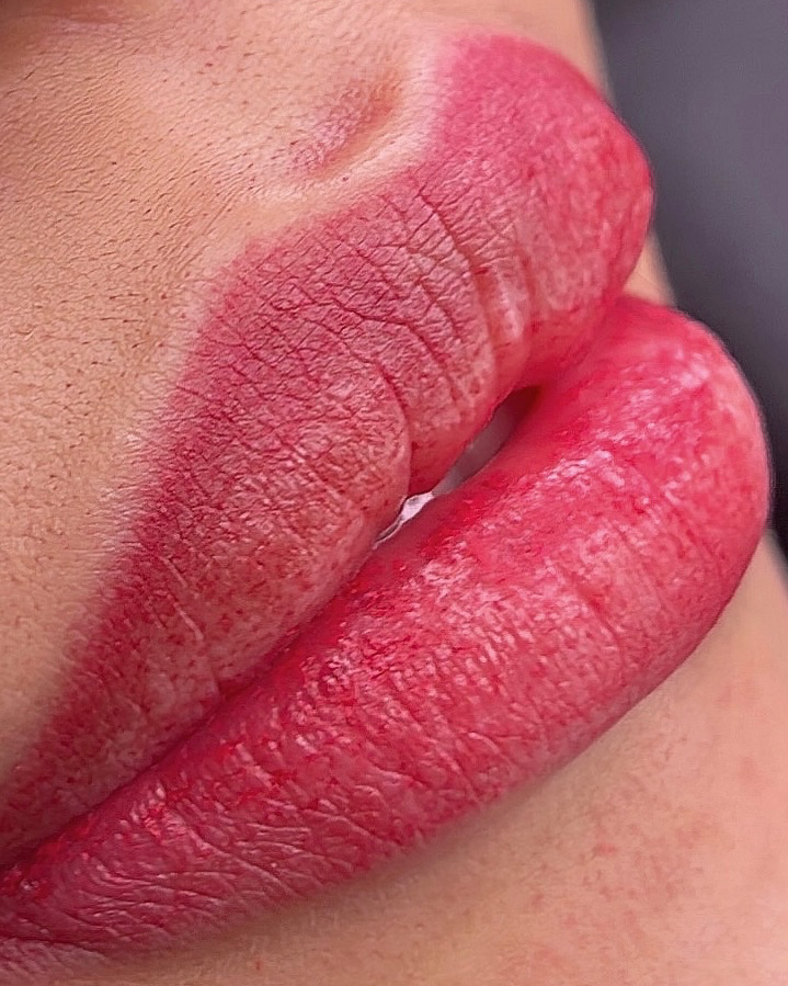 نمونه کار زهره پرهیزکاری — لیفت و لمینت مژه