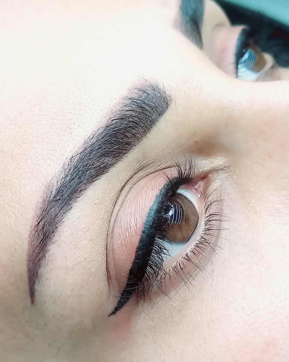 نمونه کار فرزانه تاجدی — لیفت و لمینت مژه