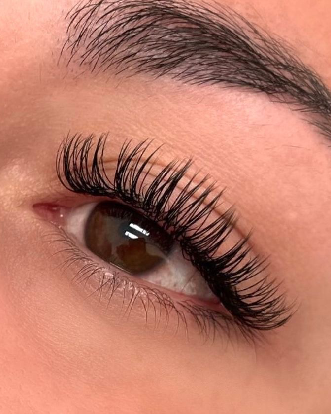 نمونه کار نسترن بهرام نیا — لیفت و لمینت مژه