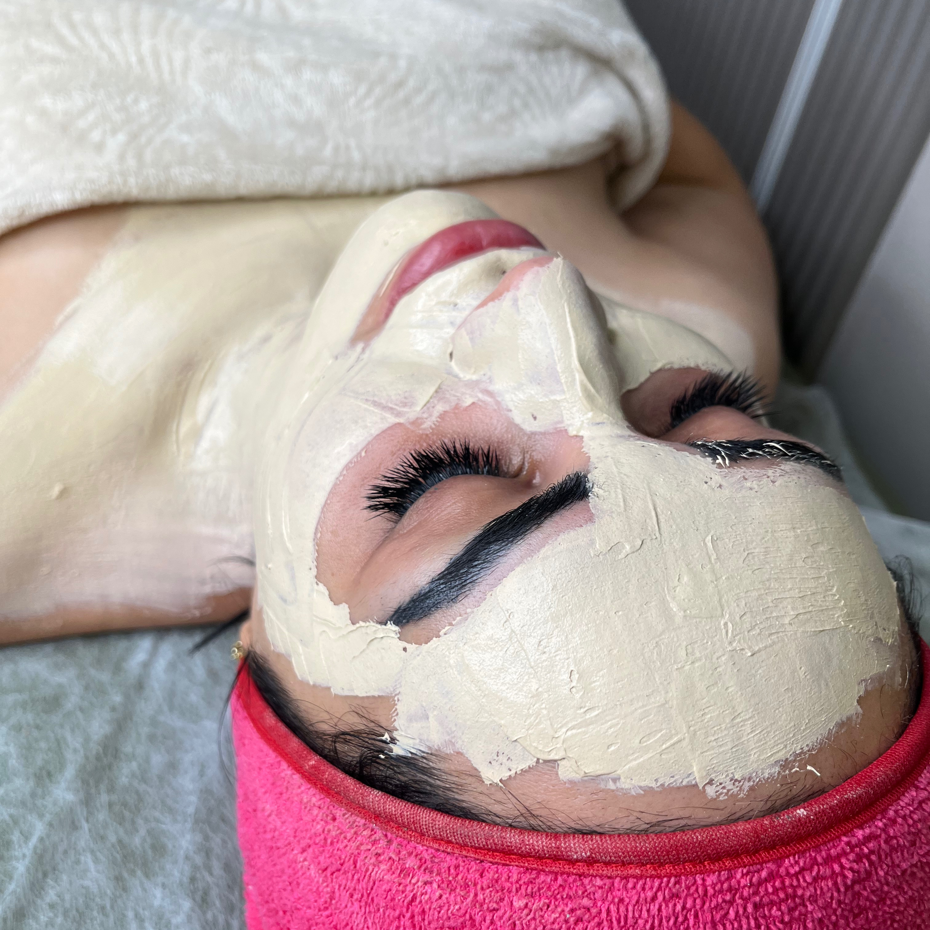 نمونه کار حدیثه محمدی — لیفت و لمینت مژه