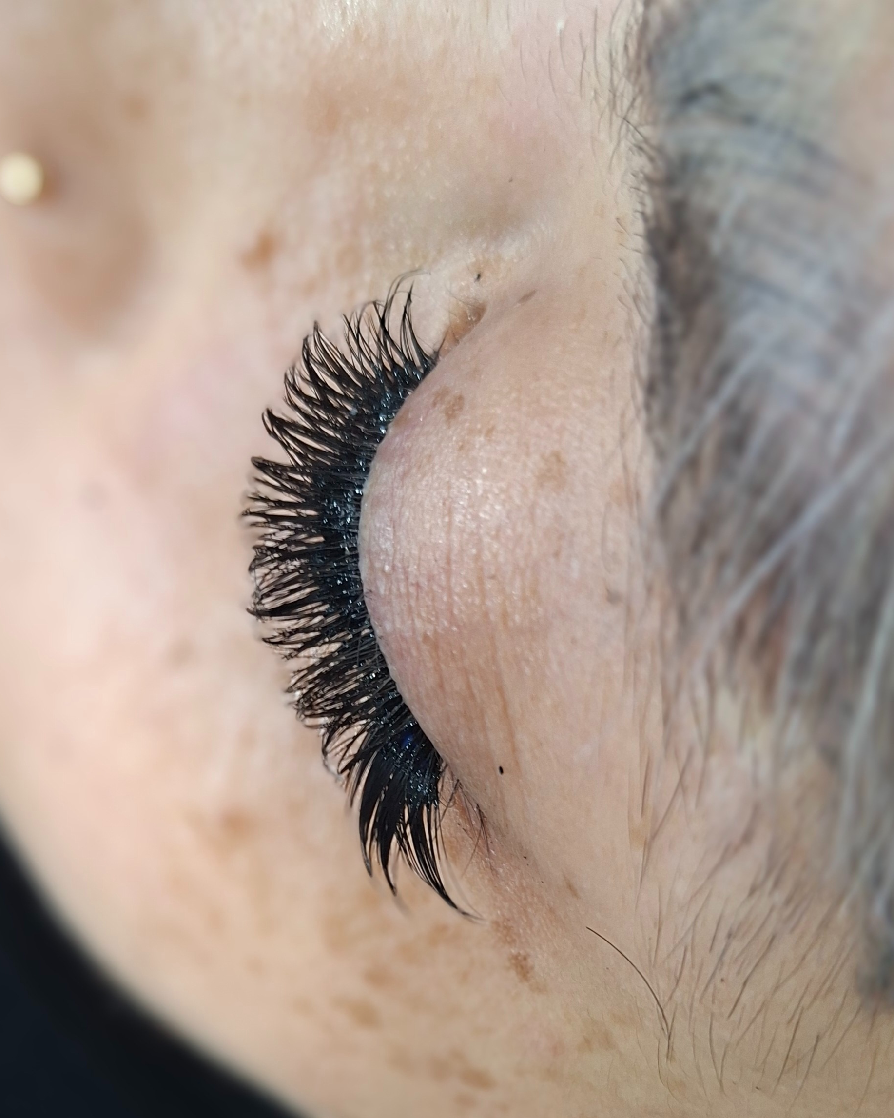نمونه کار نگار رشیدی — لیفت و لمینت مژه