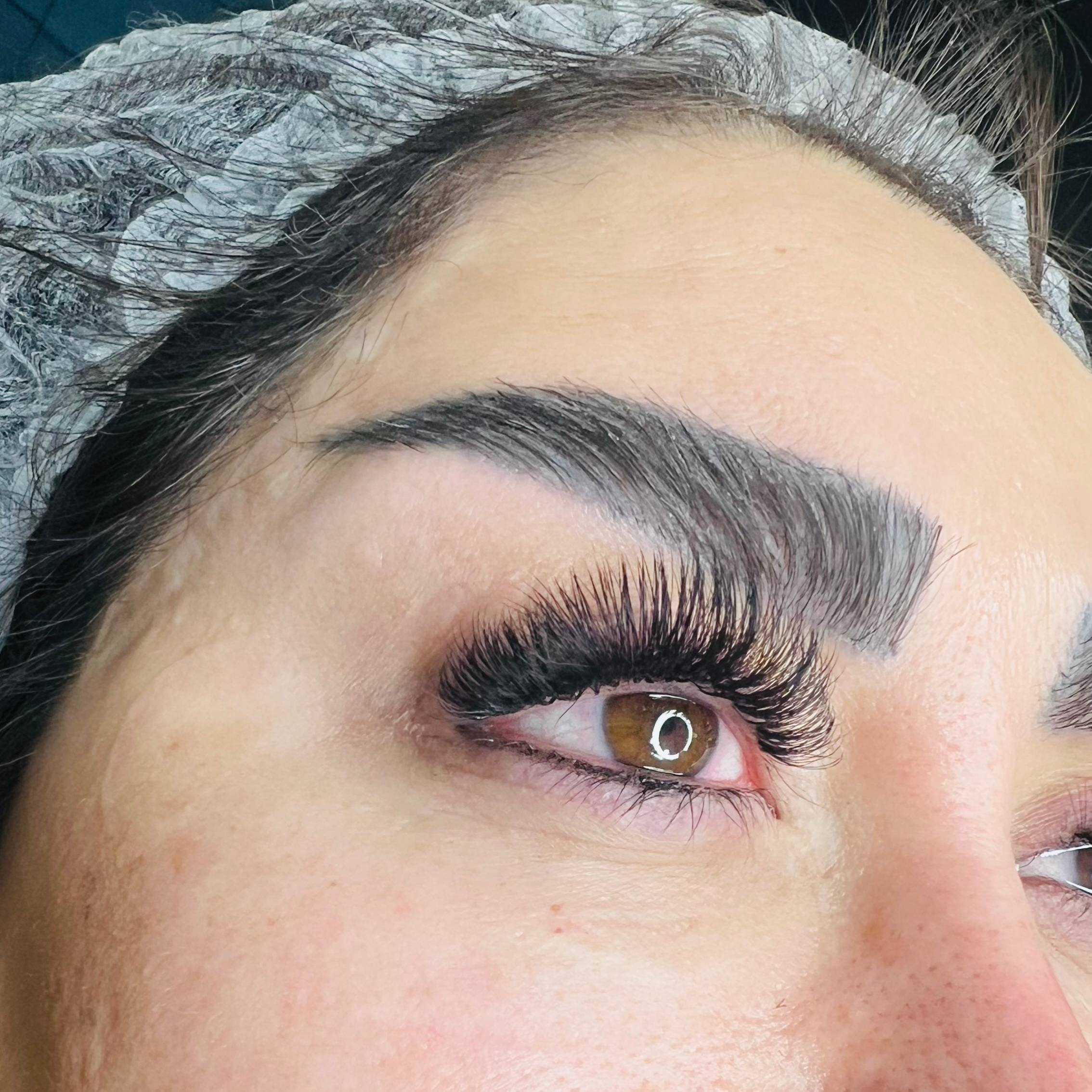نمونه کار الهه حائری — لیفت و لمینت مژه
