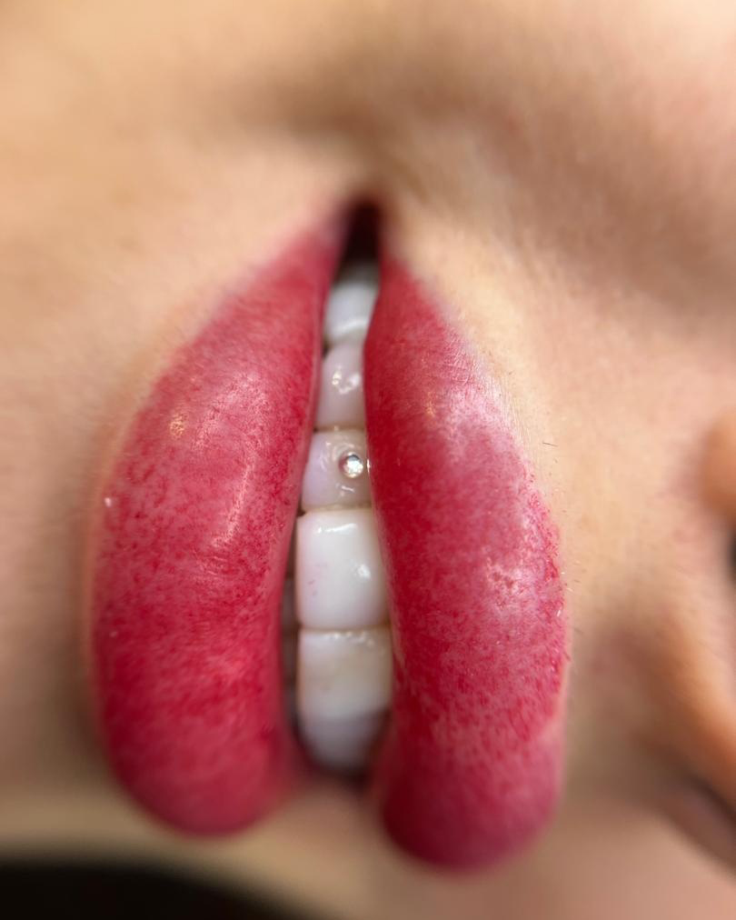 نمونه کار سالن زیبایی بهشت سپید سپیده رجائی — لیفت و لمینت مژه