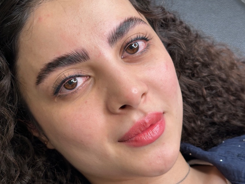 نمونه کار بیتا الوندی — لیفت و لمینت مژه